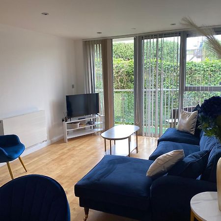 Modern Apartment, Fistral Beach New Quay Exterior foto